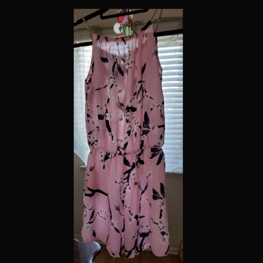 Romper - Picture 7 of 8